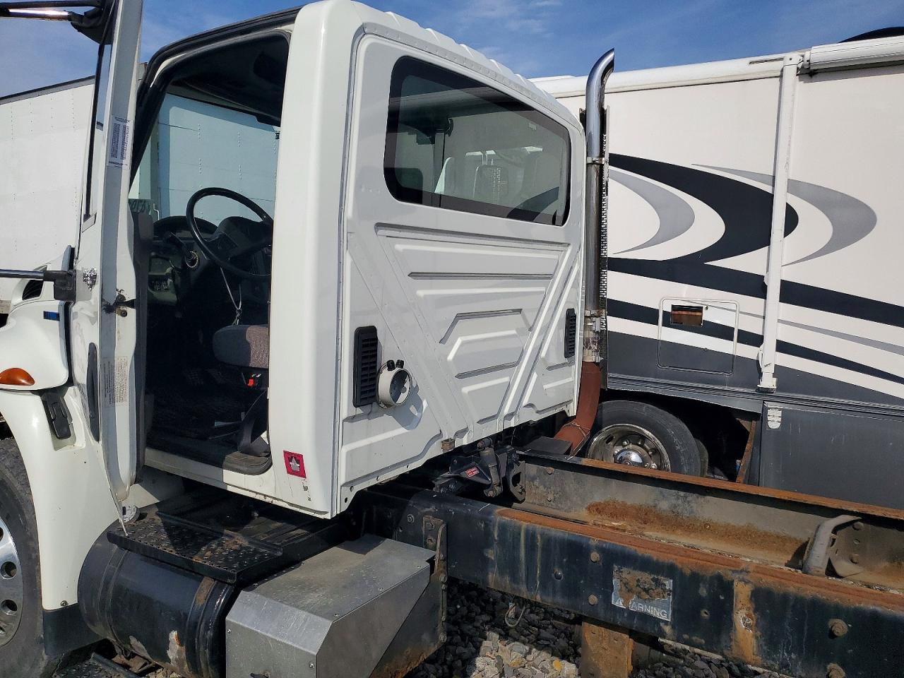 2010 International 4400 Truck Cab AND Chassis