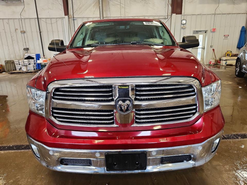 2015 Dodge RAM 1500 SLT