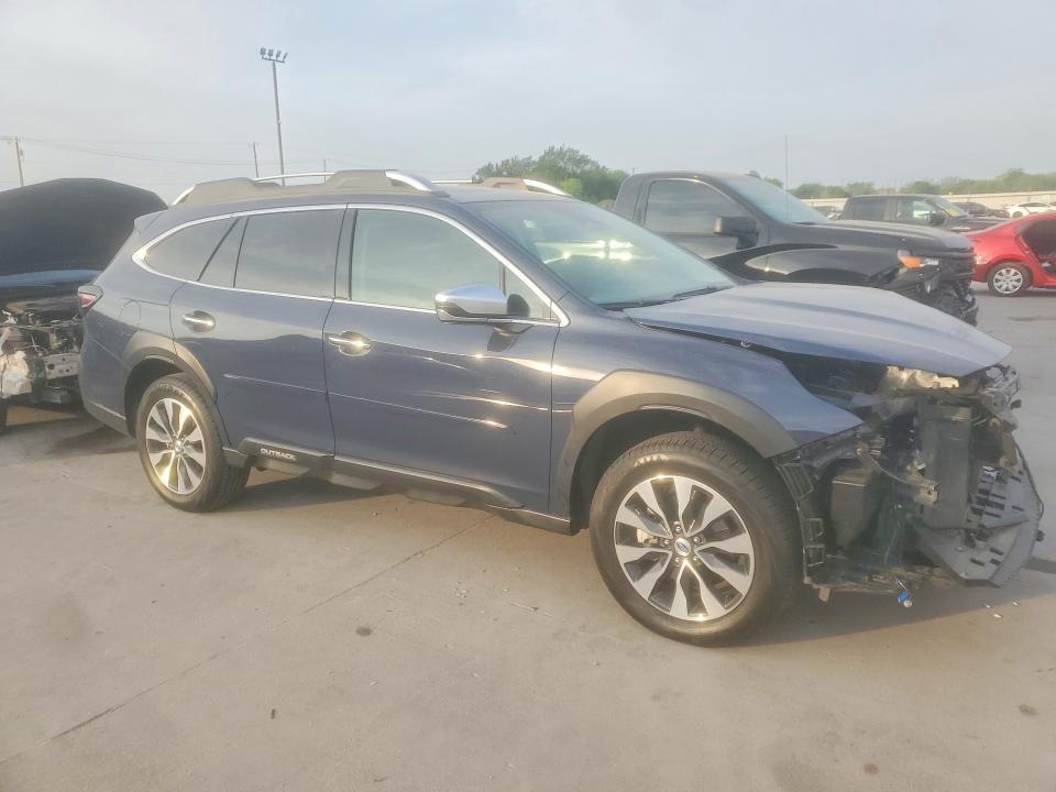2025 Subaru Outback Touring