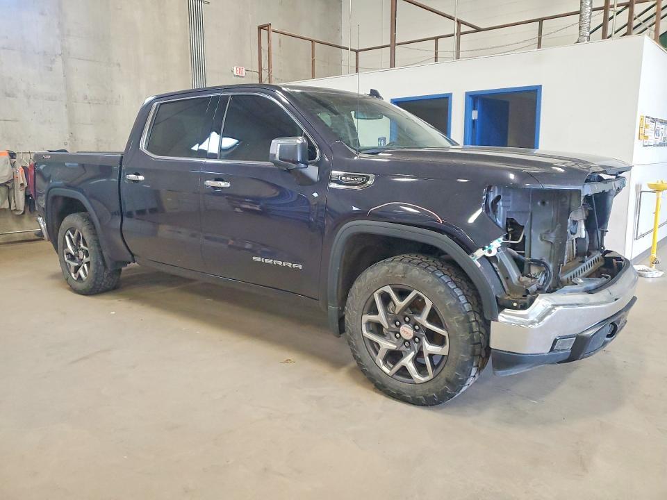 2023 GMC Sierra K1500 SLT