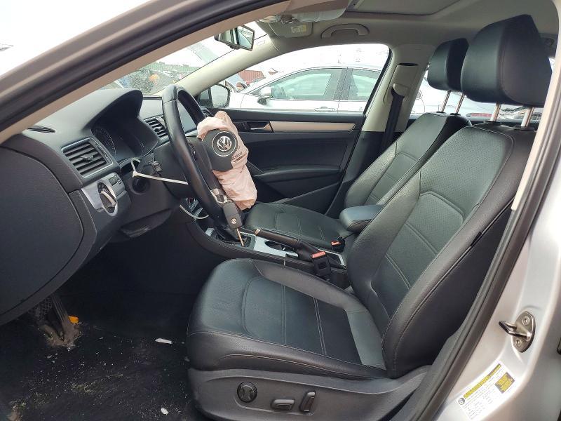 2013 Volkswagen Passat se