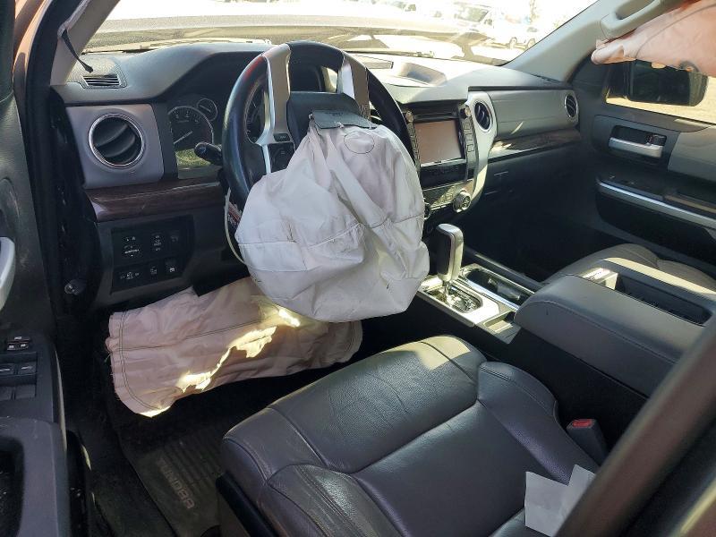 2017 Toyota Tundra Crewmax Limited