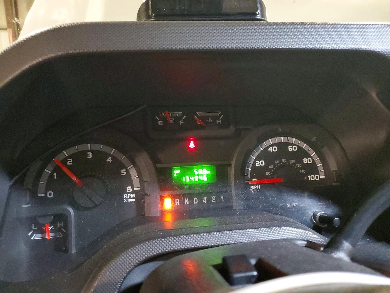 2017 Ford Econoline E450 Super Duty Cutaway Van