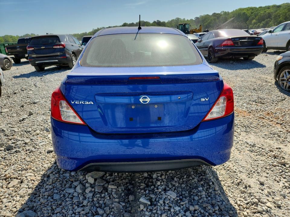 2017 Nissan Versa 1.6 sv