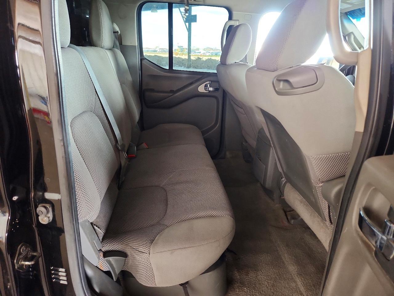 2012 Nissan Frontier S
