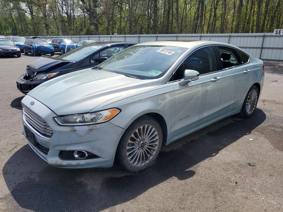 2014 Ford Fusion Titanium hev