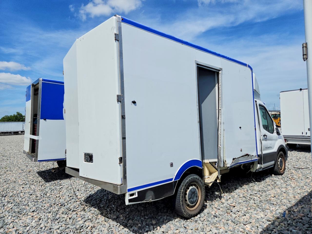 2020 Ford Transit Delivery Truck