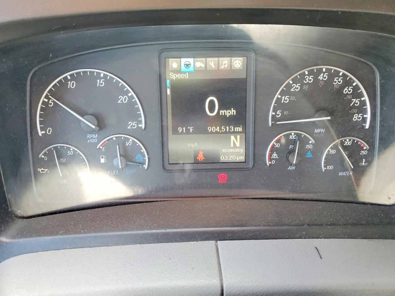 2019 Freightliner Cascadia 126