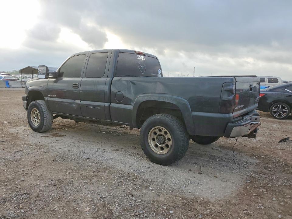 2004 Chev Pick up Truck