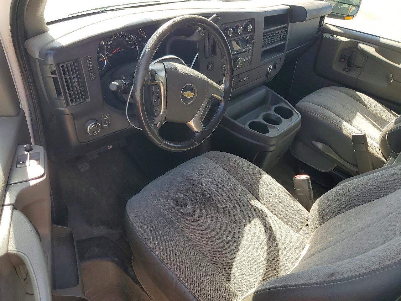 2012 Chev Express G3500