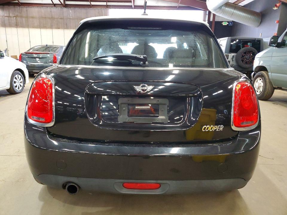 2017 Mini Cooper