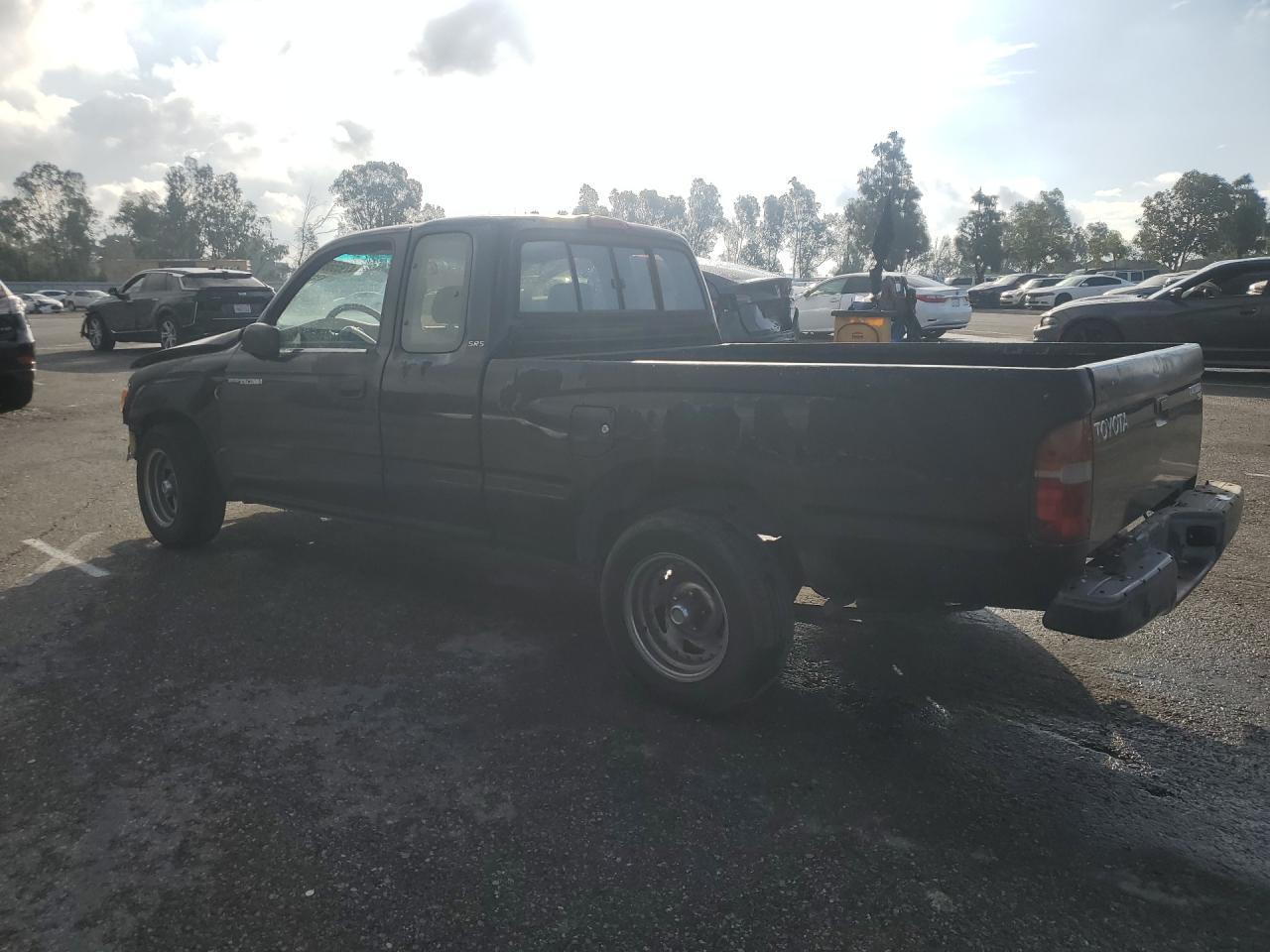1998 Toyota Tacoma Base