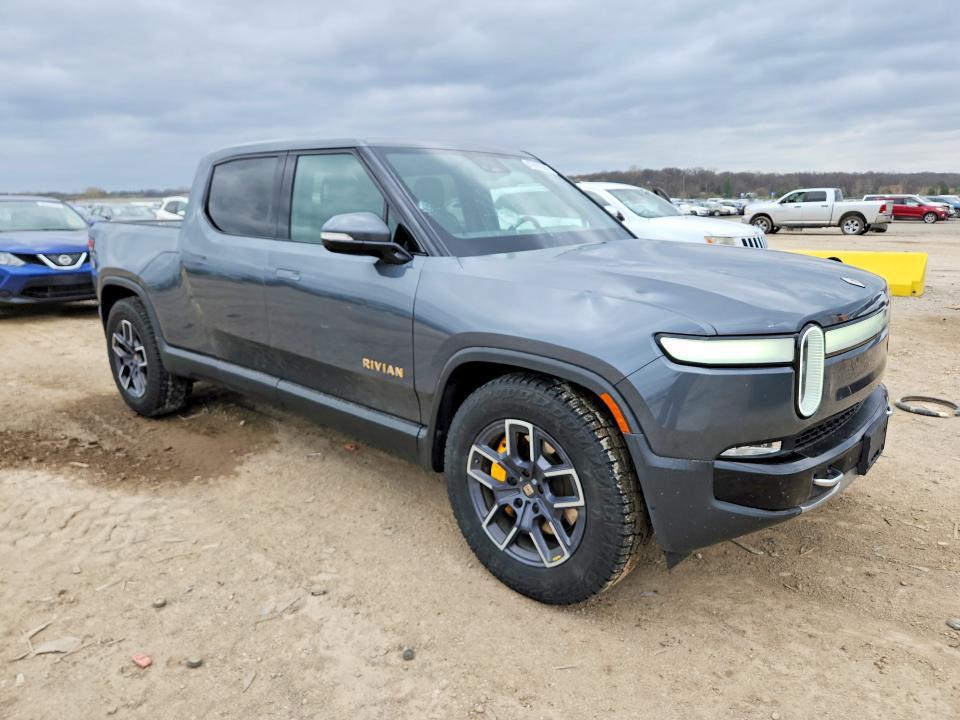 2022 Rivian R1T Adventure