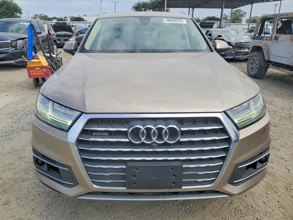 2018 Audi Q7 Premium Plus