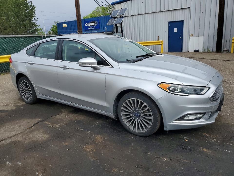 2017 Ford Fusion se