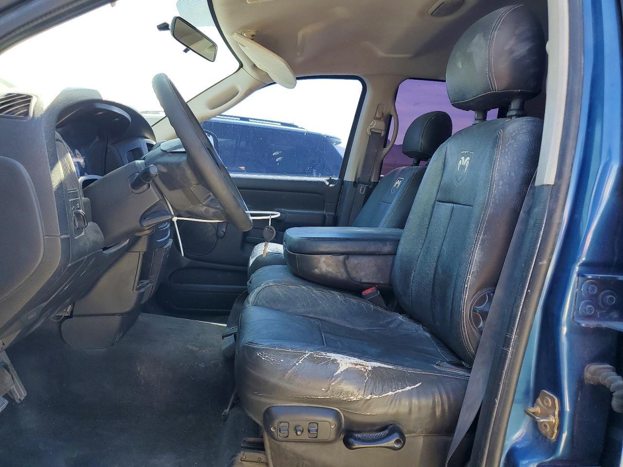 2005 Dodge RAM 1500 ST