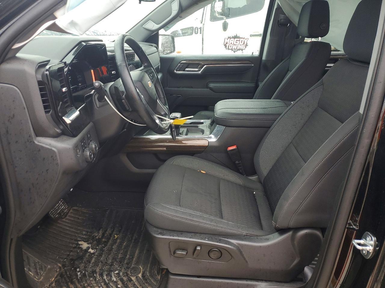 2023 Chevrolet Silverado K1500 LT