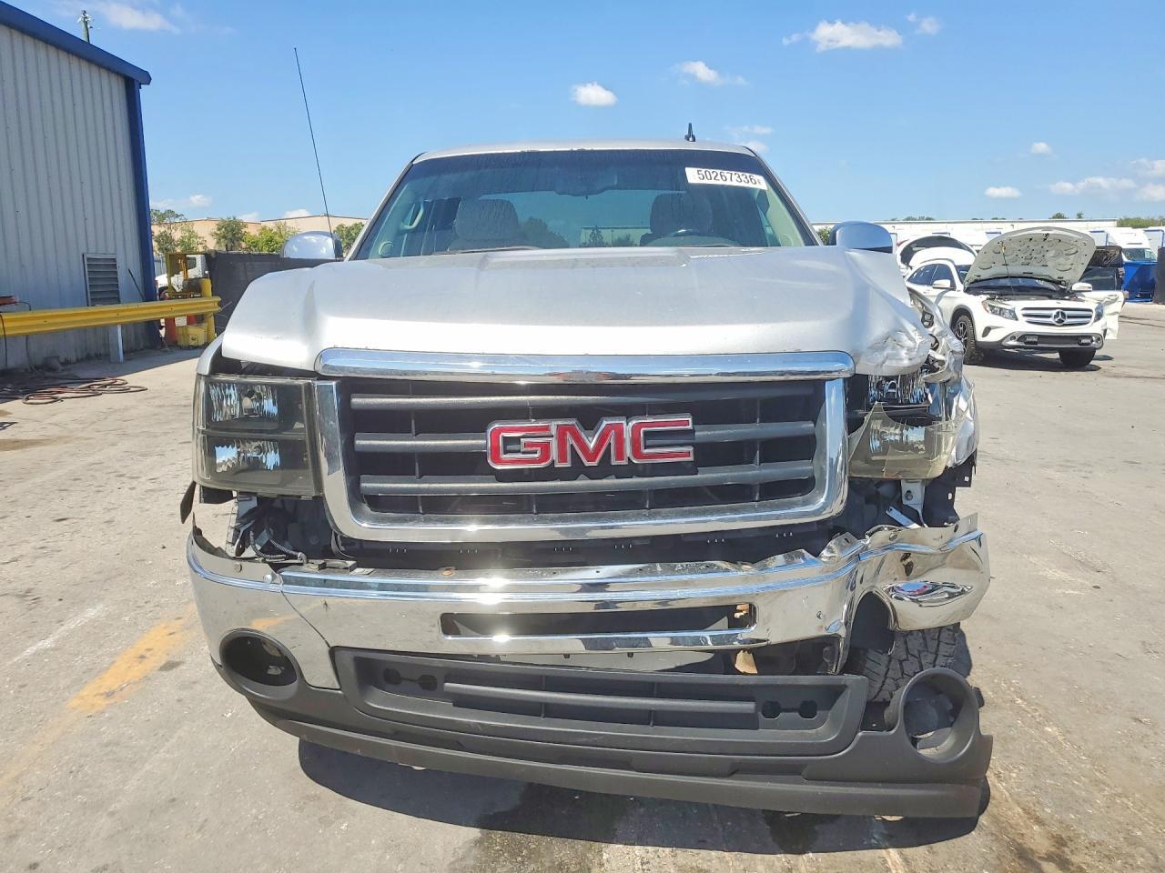 2011 GMC Sierra C1500 SLE