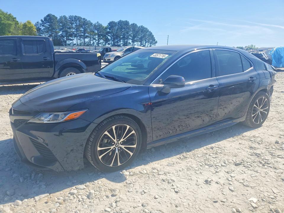 2018 Toyota Camry se