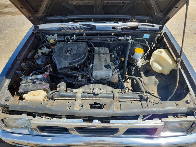 1996 Nissan Truck XE
