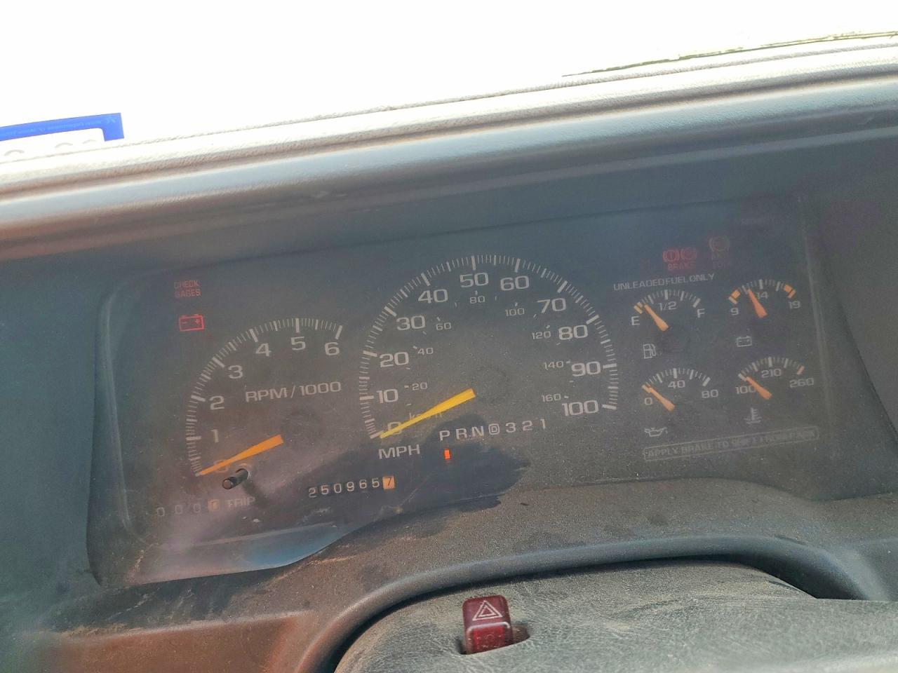 2000 Chevrolet GMT-400 C3500
