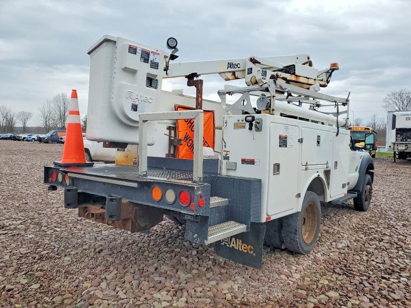 2015 Ford F450 Super Duty Bucket Truck