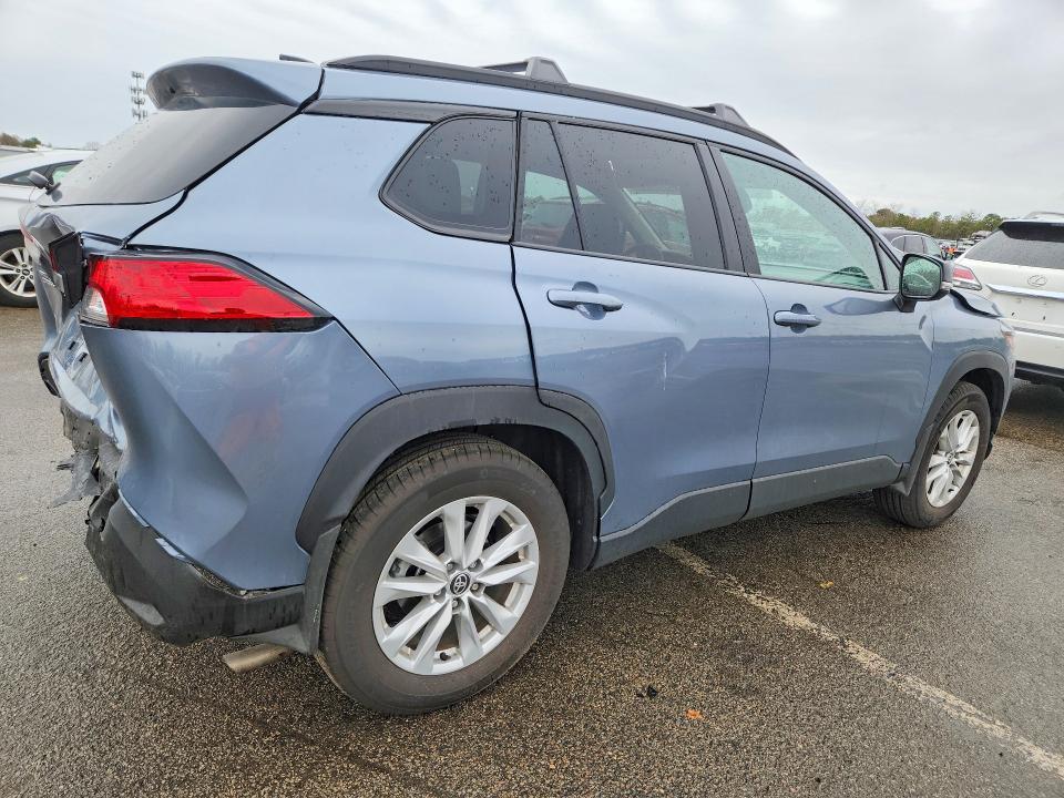 2025 Toyota Corolla Cross le