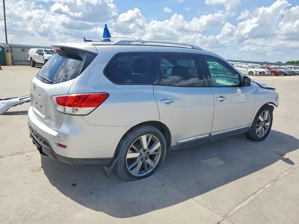 2013 Nissan Pathfinder s