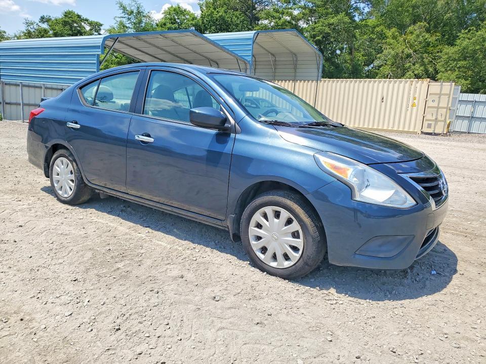 2015 Nissan Versa 1.6 sv