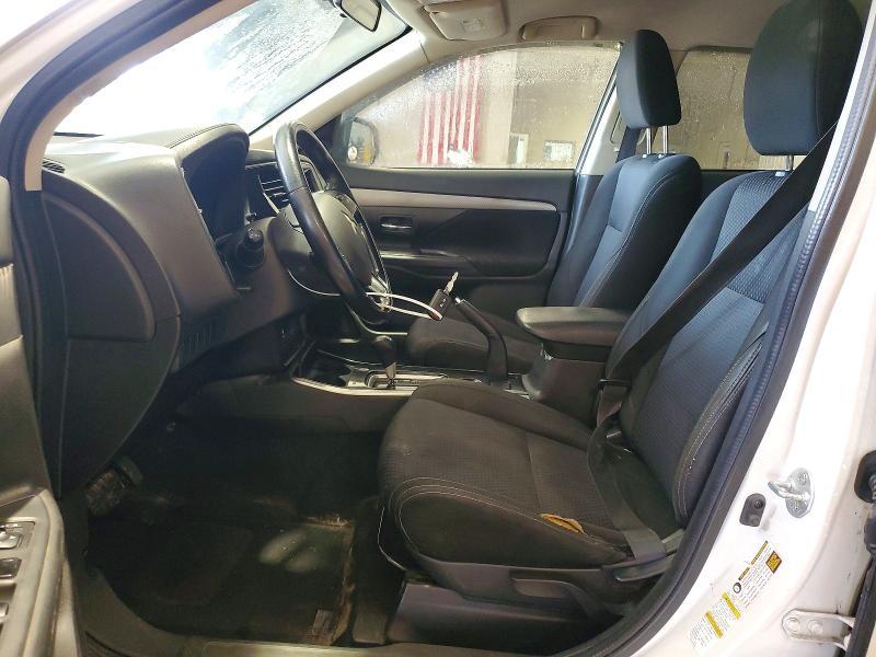 2017 Mitsubishi Outlander es