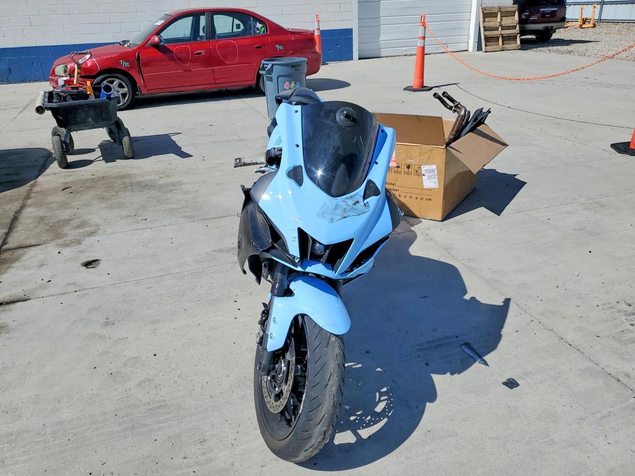 2025 Yama YZFR7