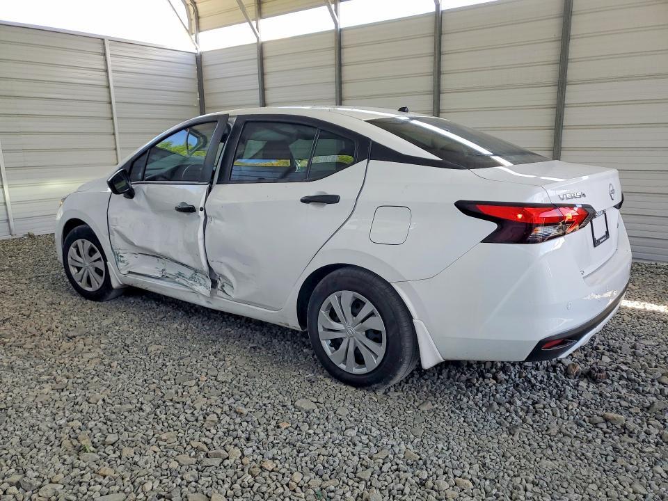 2025 Nissan Versa s