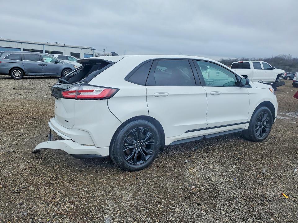 2024 Ford Edge se