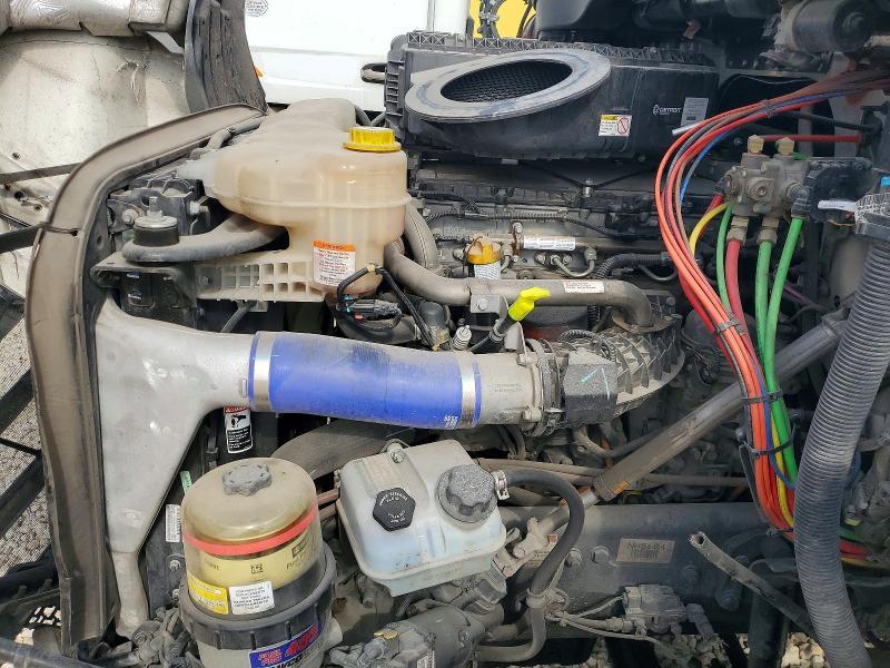 2022 Freigliner 2022 Freightliner Cascadia 116 Semi Truck