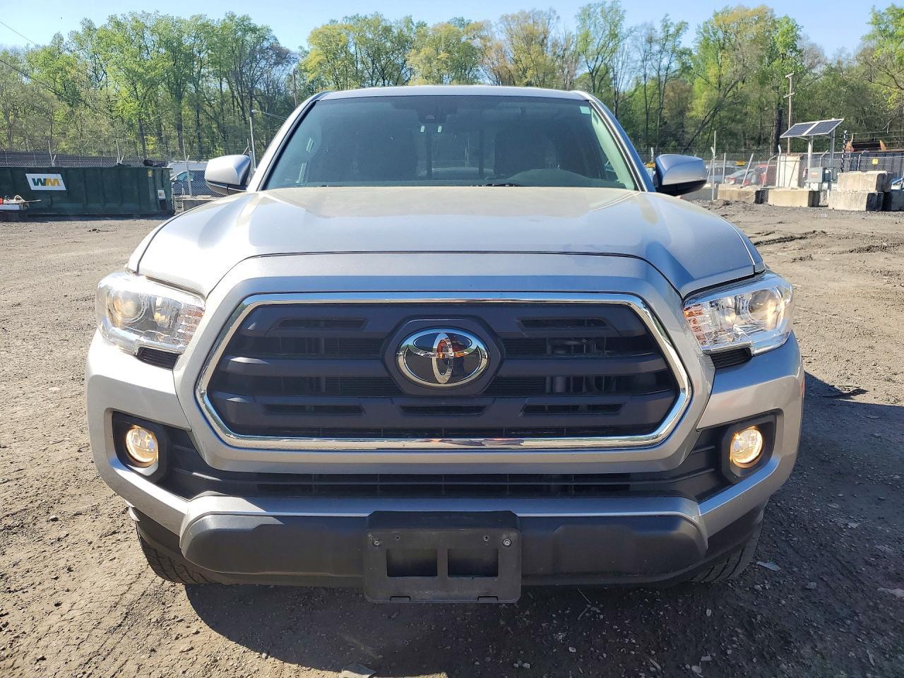 2018 Toyota Tacoma SR5