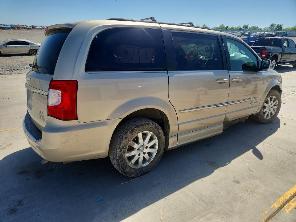 2015 Chrysler Town & Country Touring