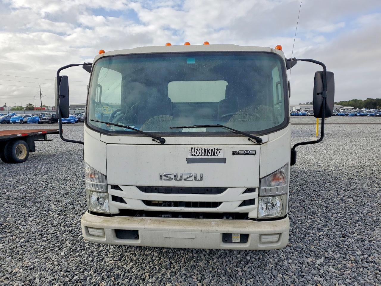 2019 Isuzu NPR HD Flatbed Truck