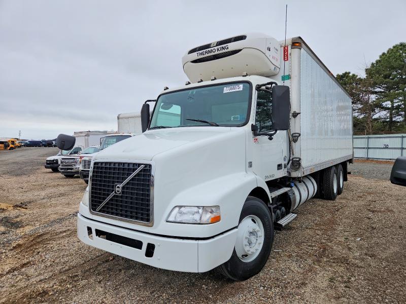 2016 Volv O VNM Refrigerated BOX Truck