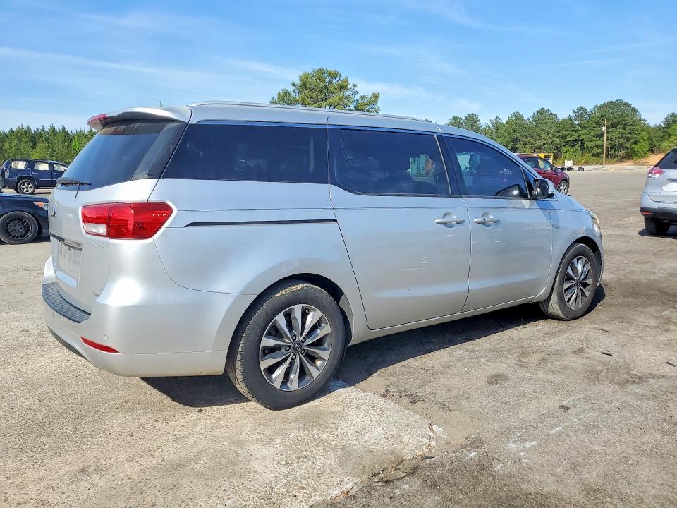 2015 KIA Sedona sx