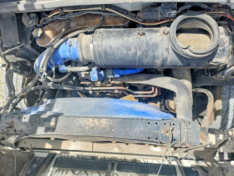 2005 Sterling LC Car HAU-Semi Truck