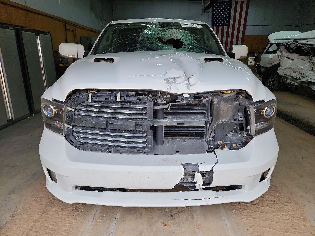 2015 Dodge RAM 1500 Sport