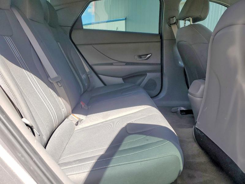 2023 Hyundai Elantra Blue