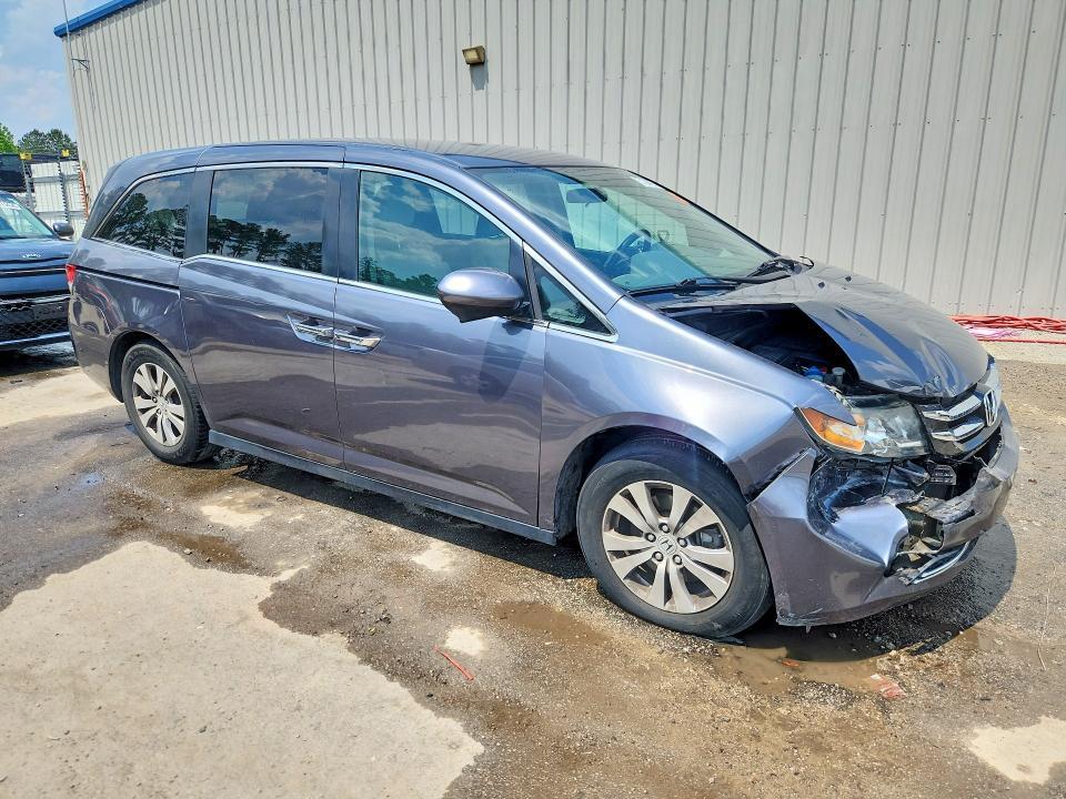 2016 Honda Odyssey se