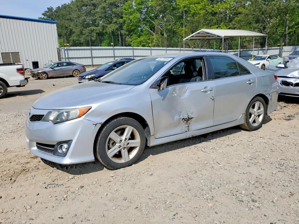 2012 Toyota Camry se