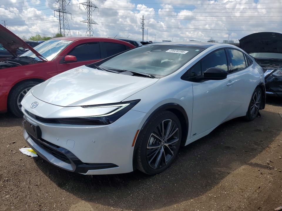 2024 Toyota Prius xle