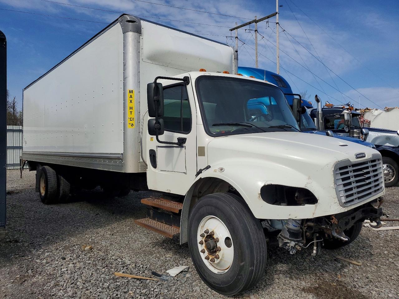 2020 Freigliner 2020 Freightliner Business Class M2 BOX Truck