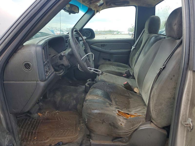 2004 Chevrolet Silverado C1500