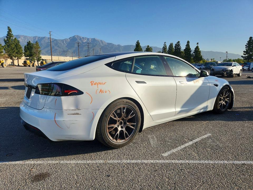 2023 Tesla Model s