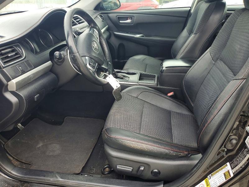 2015 Toyota Camry se
