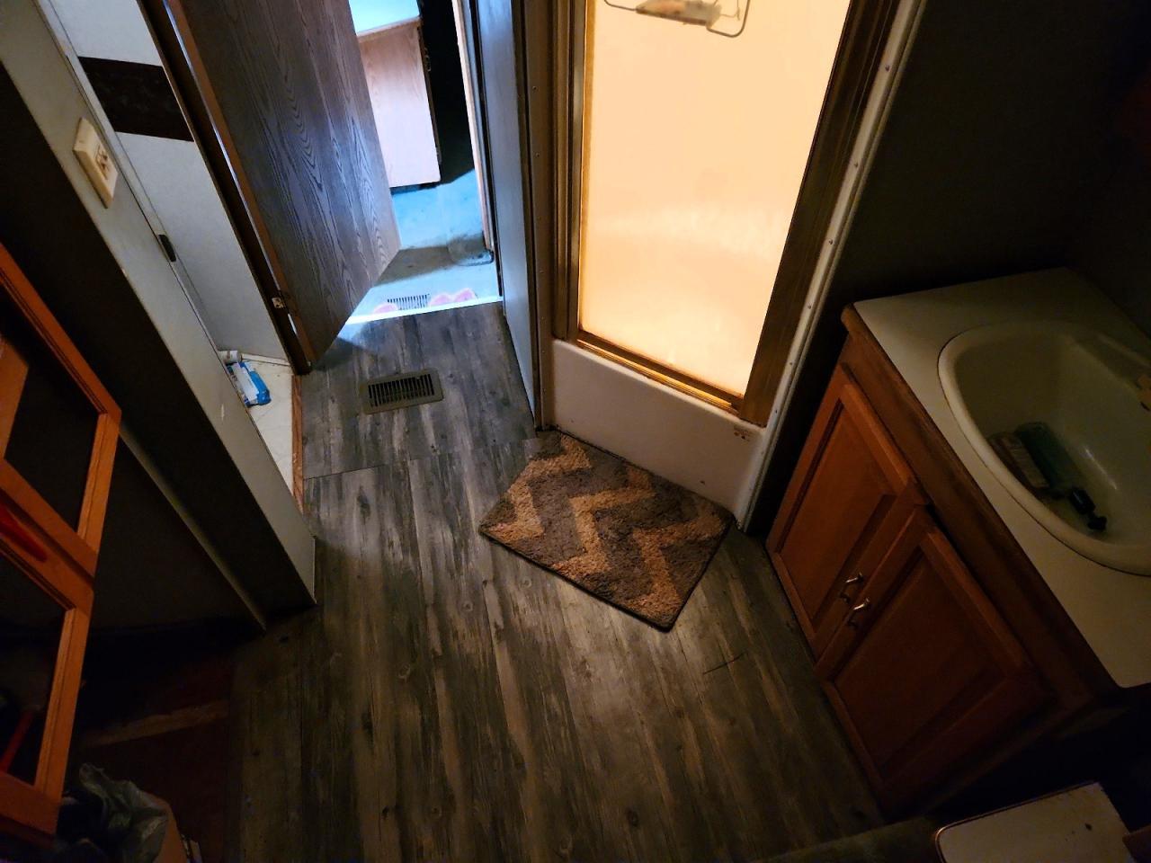 2000 Forest River Cardinal Camper